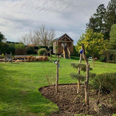 Le Petit Radieux Gémozac Esterno foto